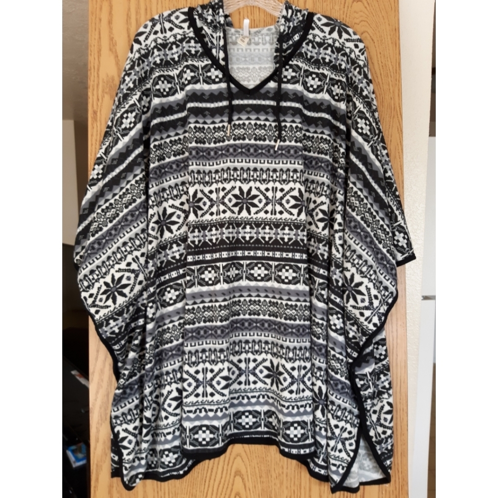 EUC | Diva D Fair Isle Patterned Plus Size Poncho